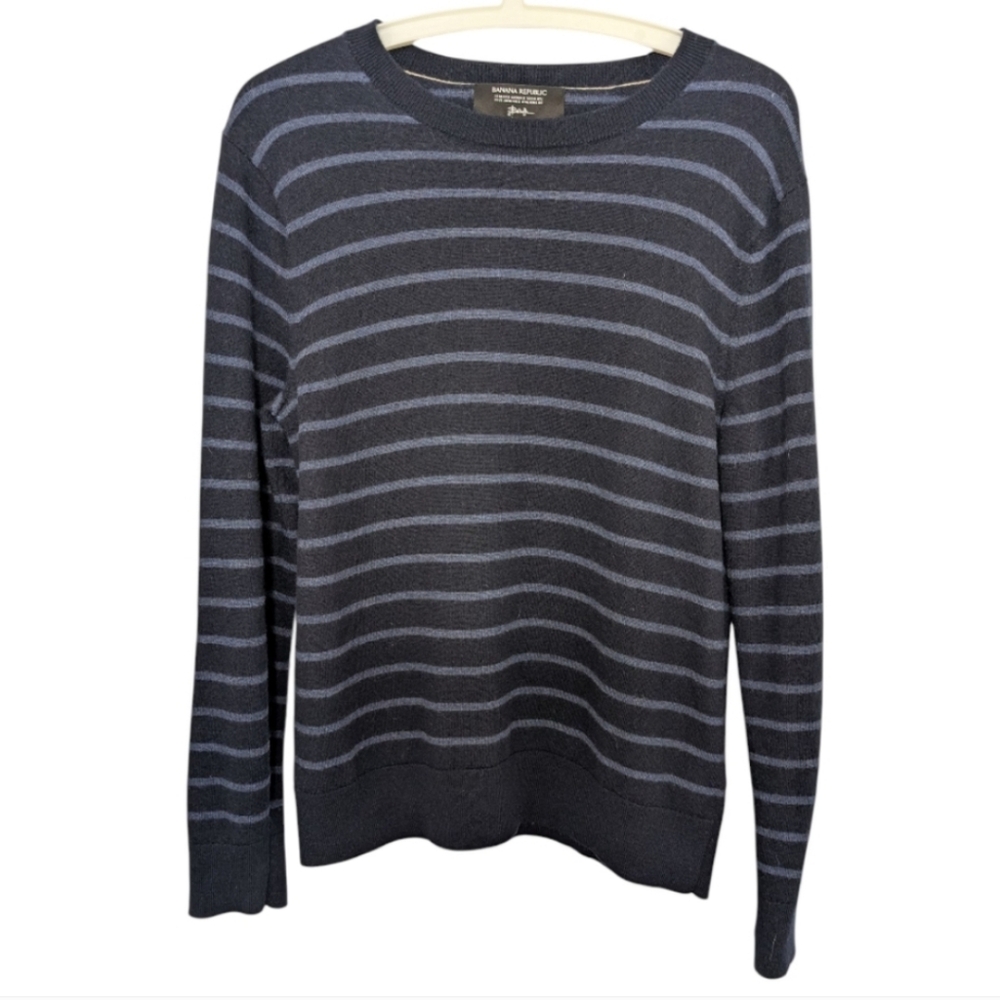 Banana Republic 100% Merino Wool Size Medium